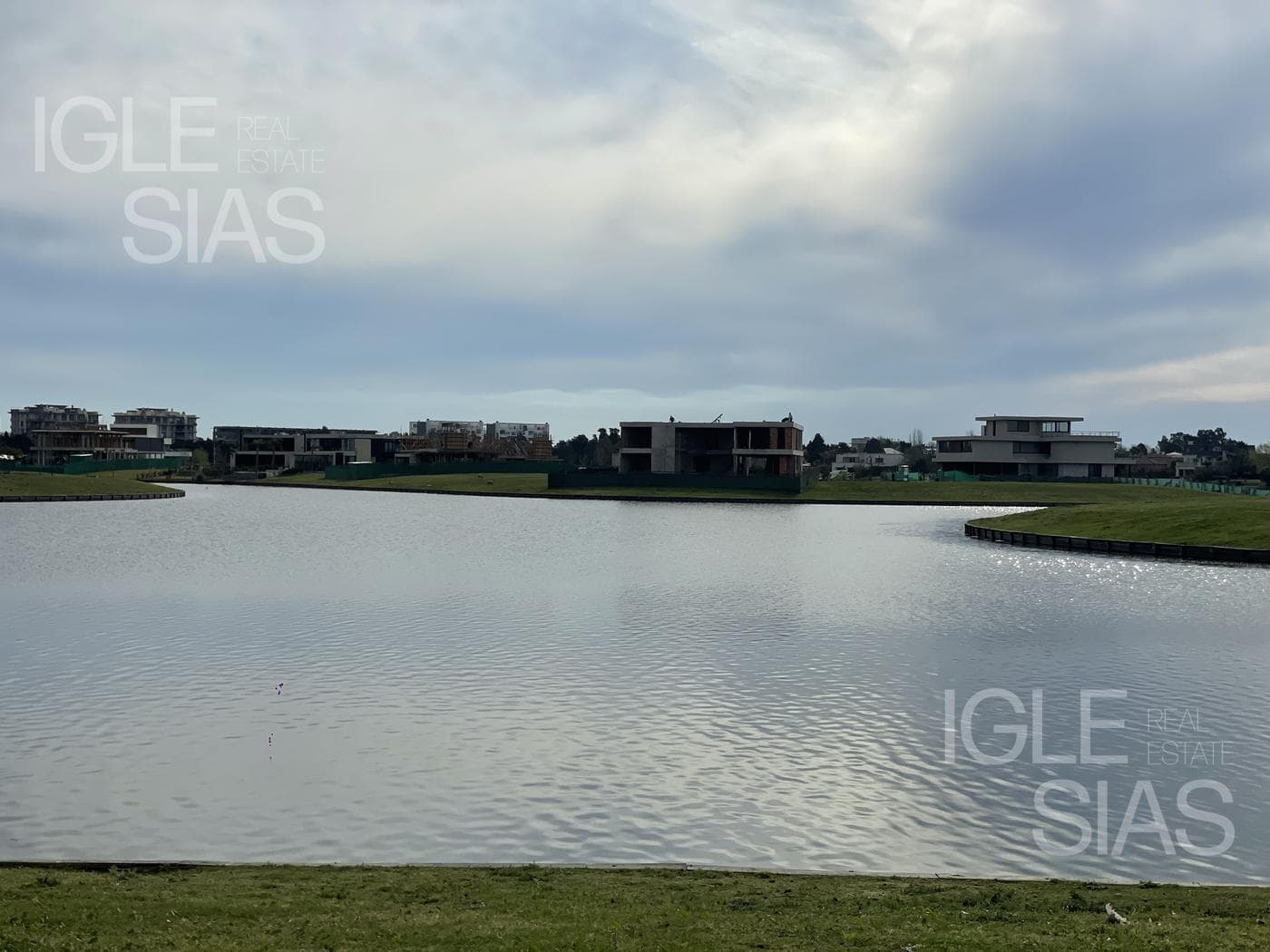 Av. de los Lagos al 1800 — foto 4