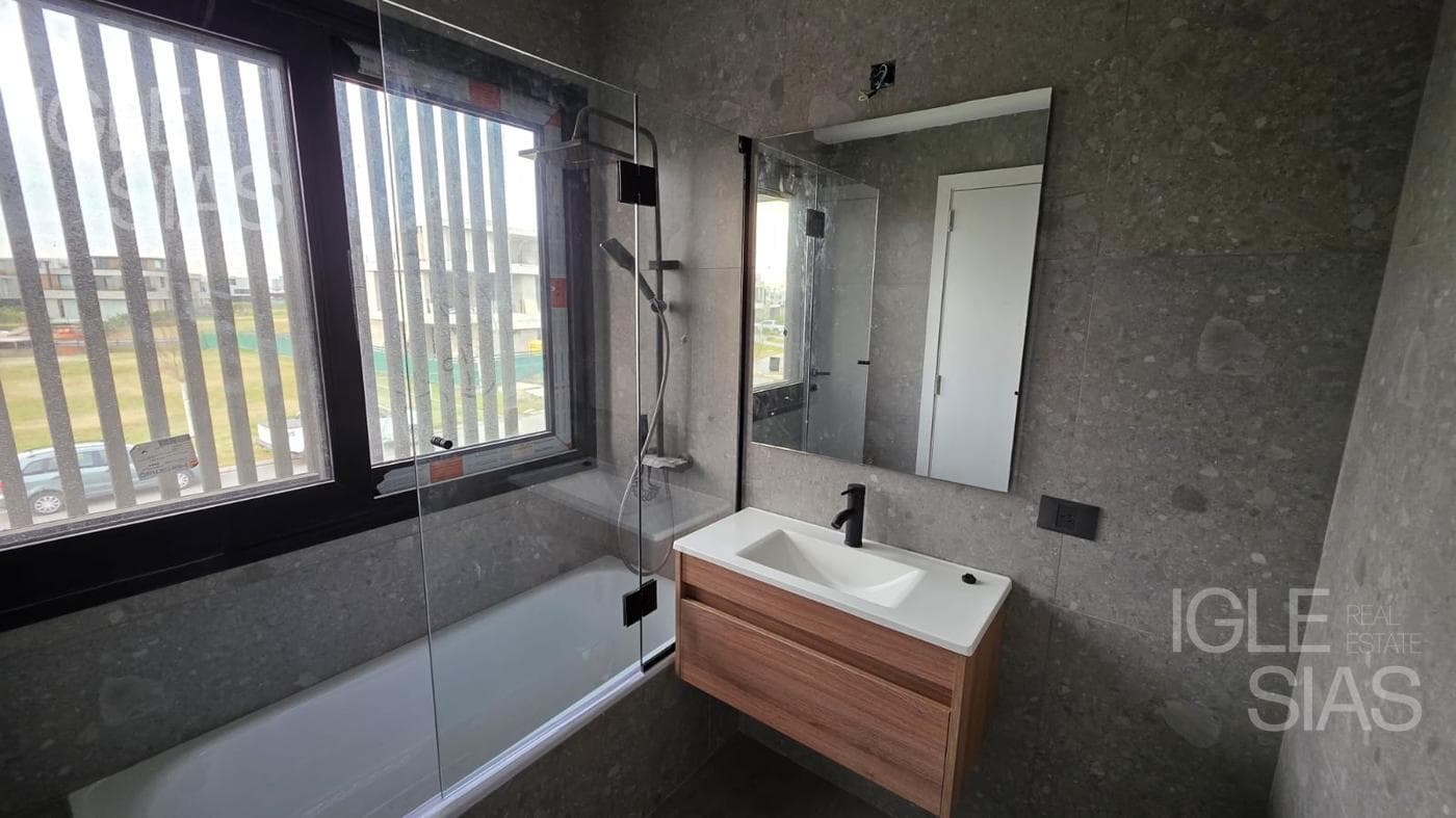 Lote al lago en Los Puentes — foto 2