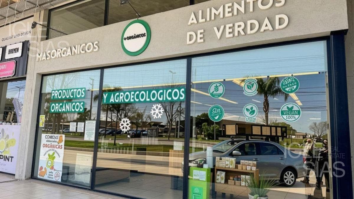 Altos del Encuentro Mall - Av. Gral Juan Domingo Peron al 4100 — foto 3