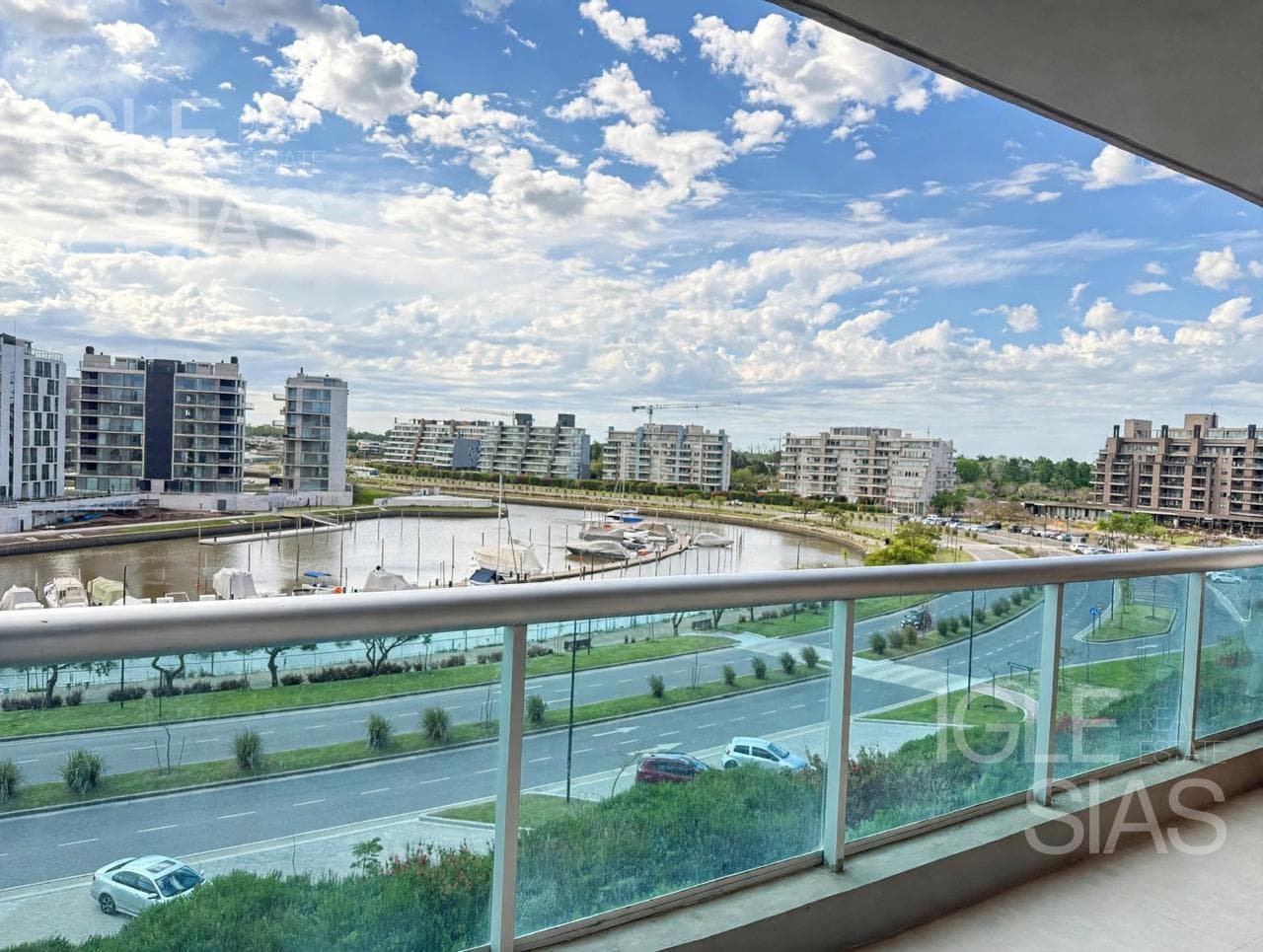 AVENIDA DEL PUERTO al 600 — foto 1