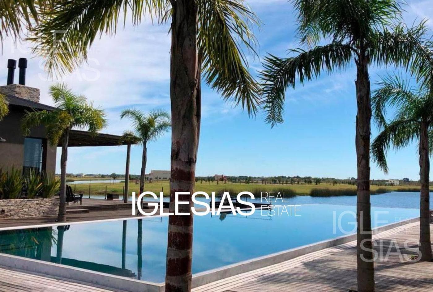 Lote al lago en El Naudir — foto 1