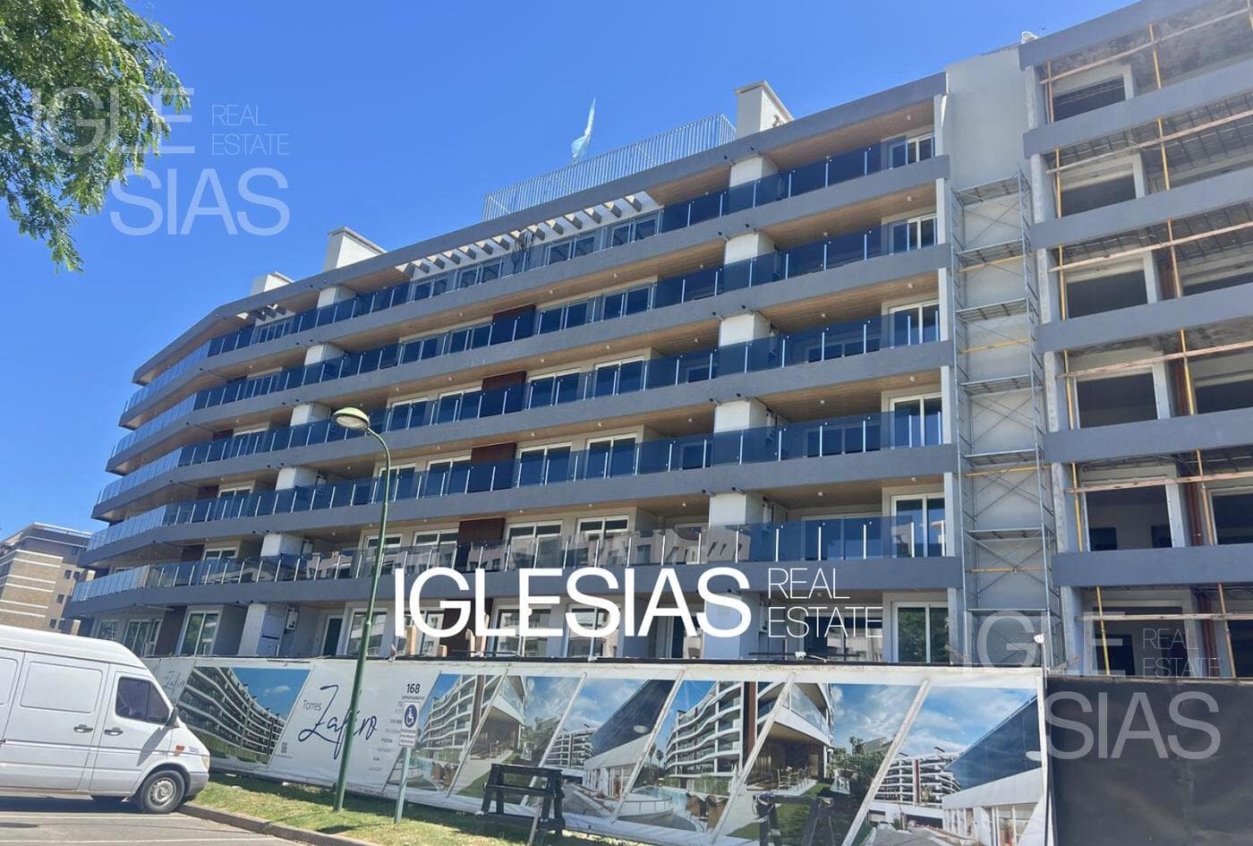 Torres Zafiro — foto 1