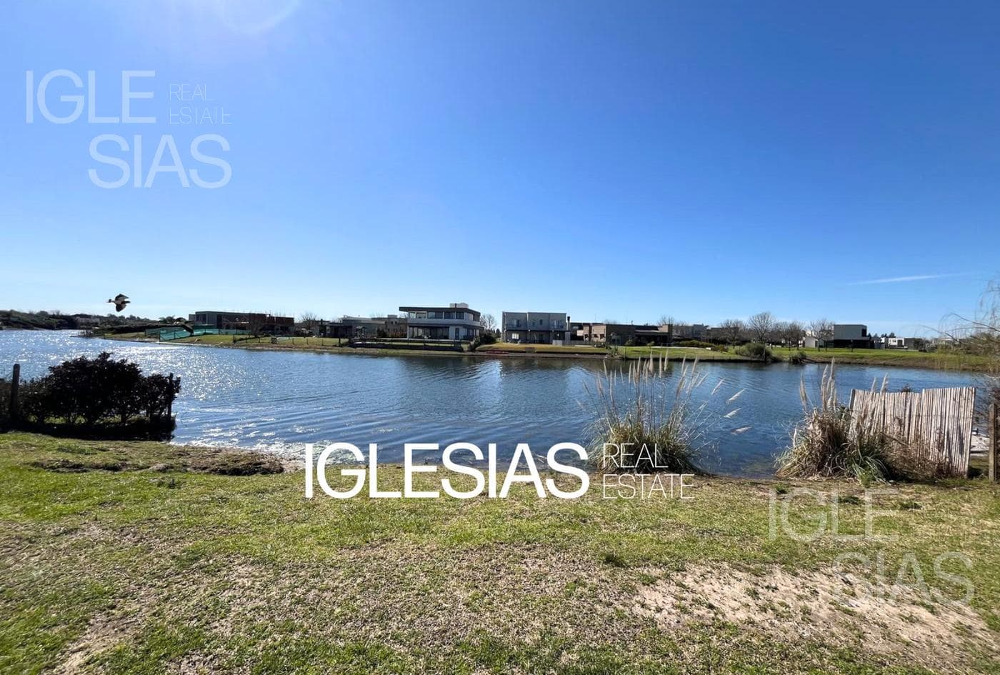 Lote en venta a la laguna en San Matías — foto 1
