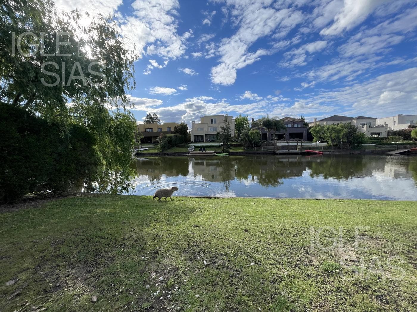 Av. de los Lagos 4305 — foto 4