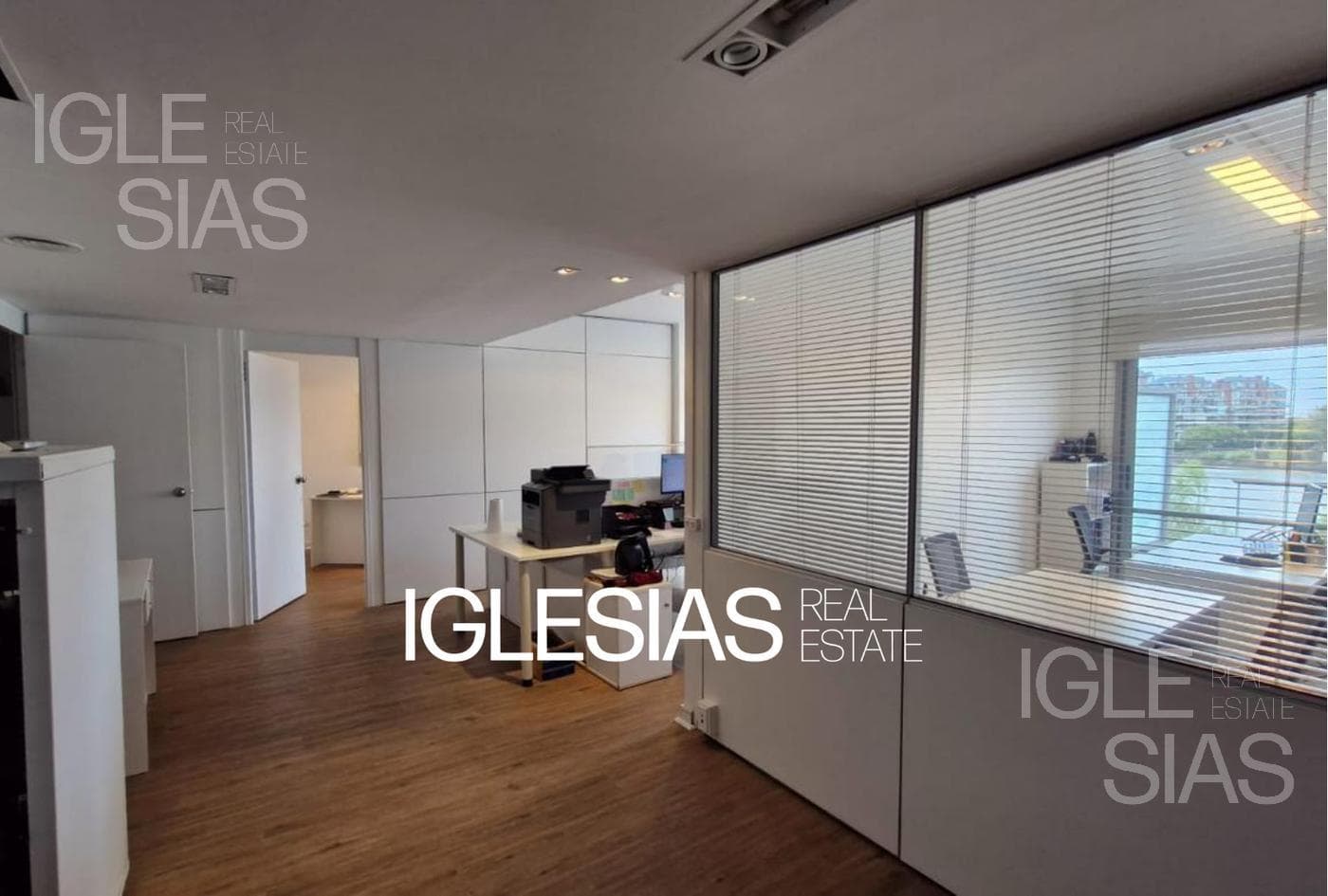 Studios de la Bahía II — foto 1