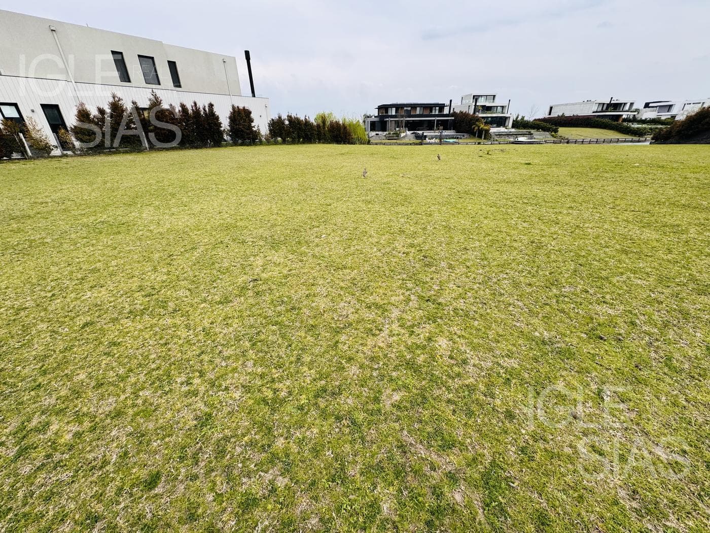 Lote al lago en Virazon — foto 2