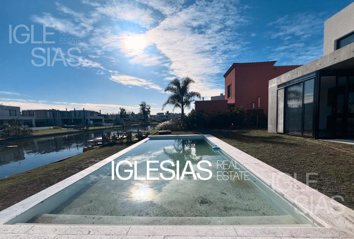 Casa en Venta al Lago en Laguna grande, Villanueva — foto 1