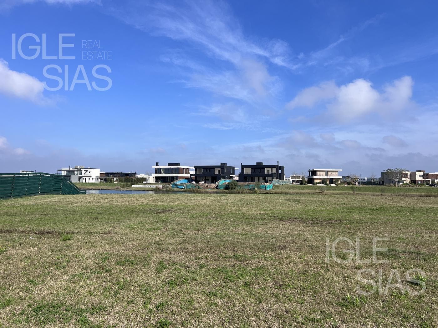 Lote al lago en Barrio Costas de Puertos del Lago — foto 4