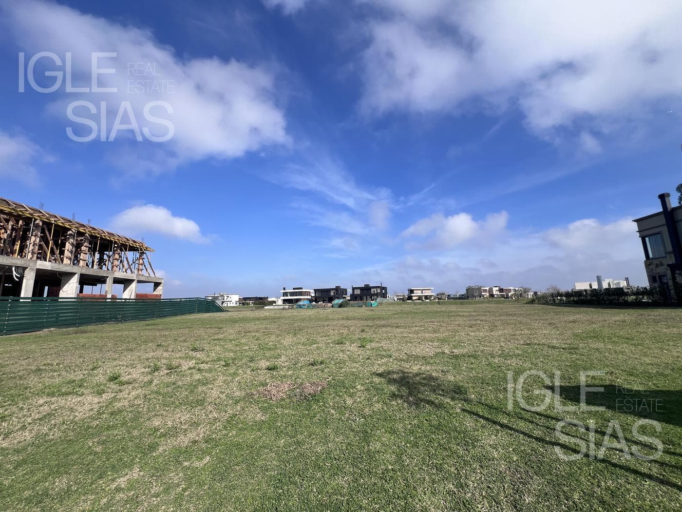 Lote al lago en Barrio Costas de Puertos del Lago — foto 3