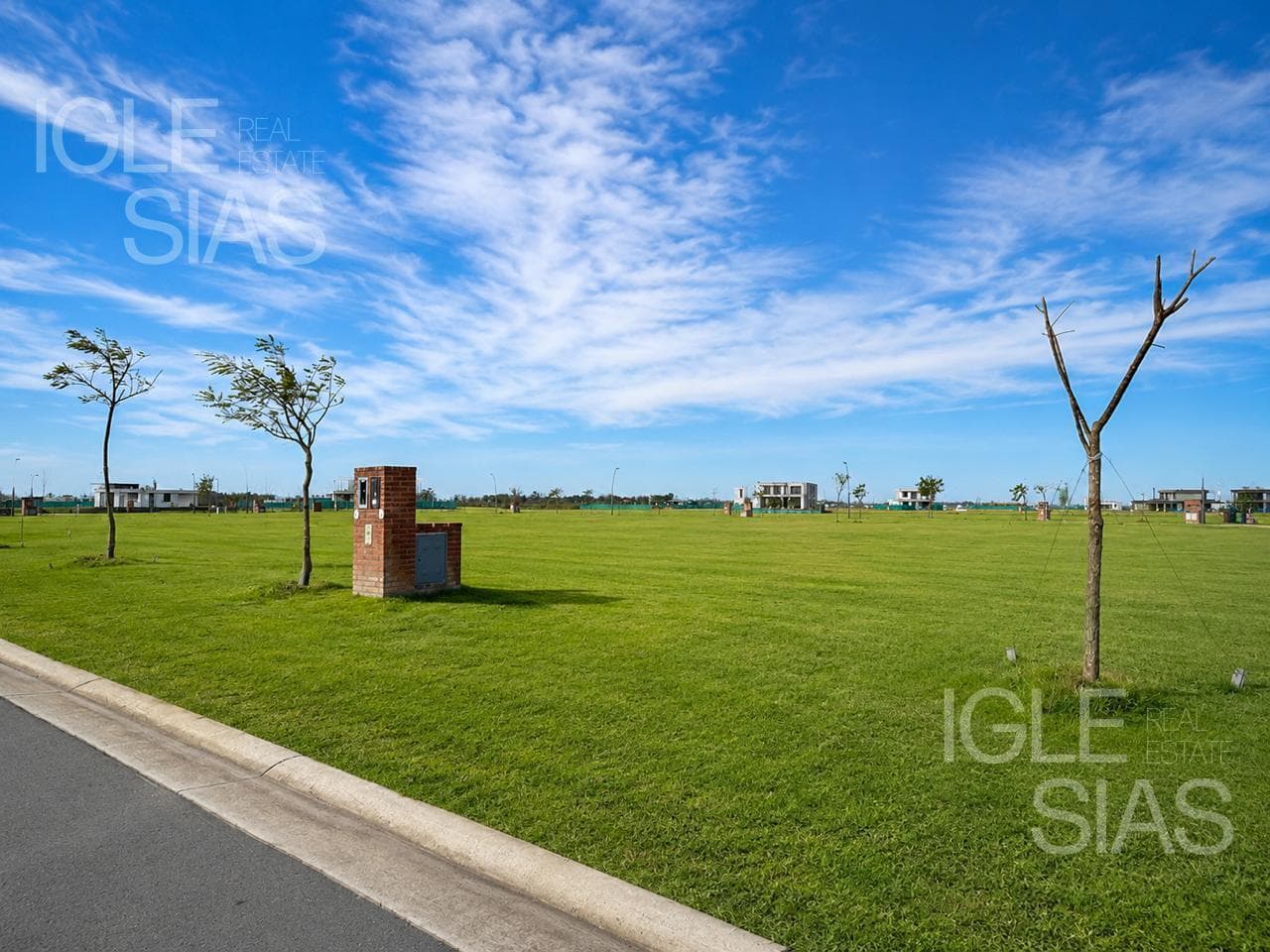 Av. del Lago al 1100 — foto 2