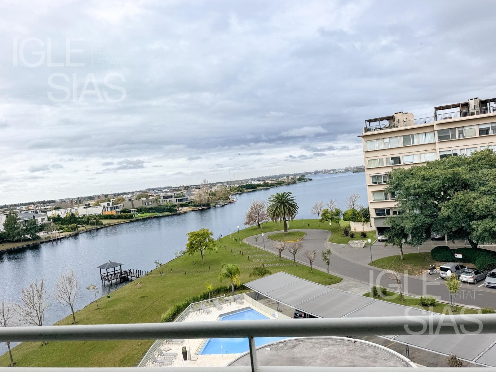 Avenida de los lagos al 6500 — foto 1