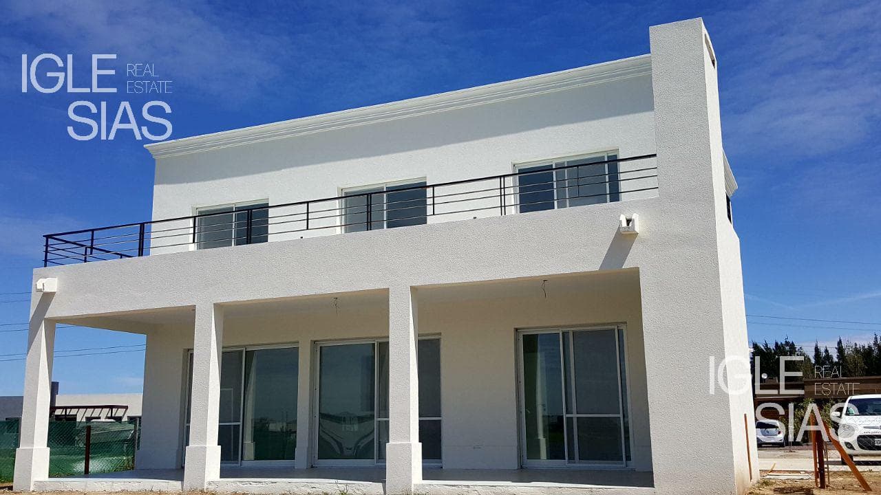 San Gabriel al Lago — foto 1