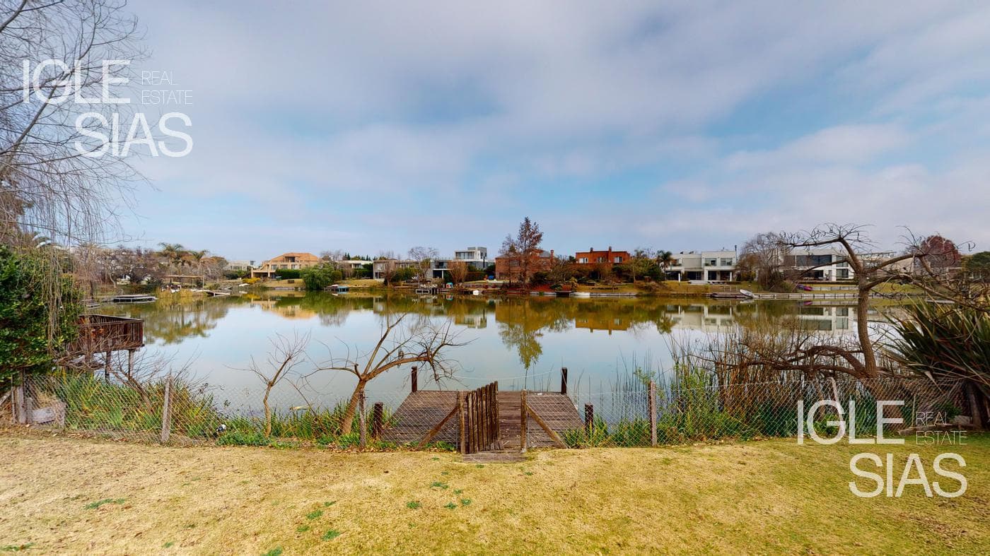 Lote al lago, Los Castores — foto 3